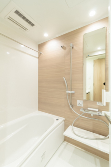 バス・シャワールーム　※写真は同タイプ住戸です。