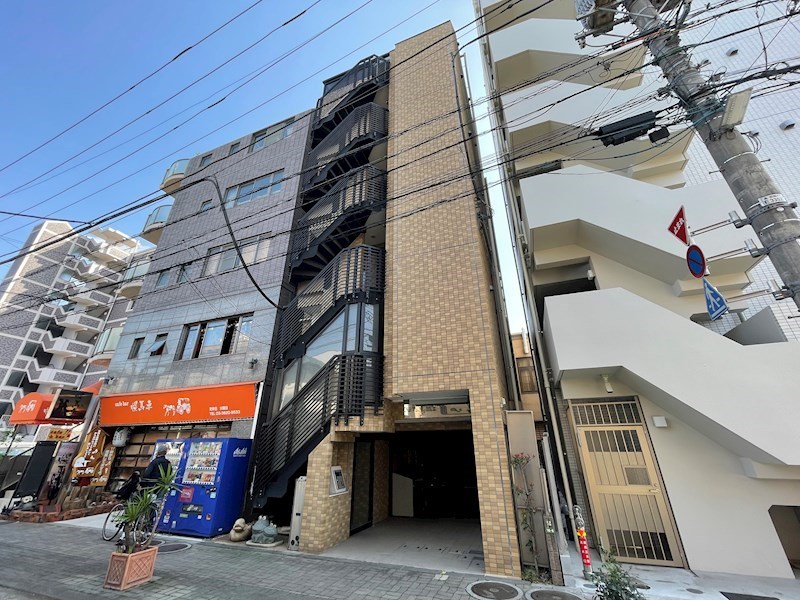 東京メトロ千代田線 綾瀬駅 徒歩5分 築19年