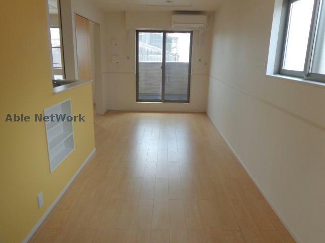 居室・リビング　同型モデル