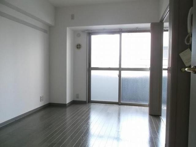 居室・リビング　※別部屋参考写真