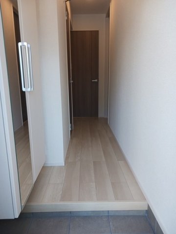 玄関　落ち着いた玄関です