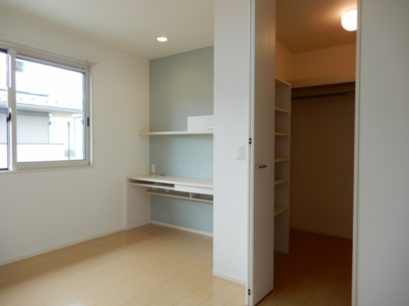 収納　図面と現状に相違がある場合には現状を優先