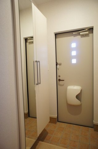玄関　ゆったりとした玄関です