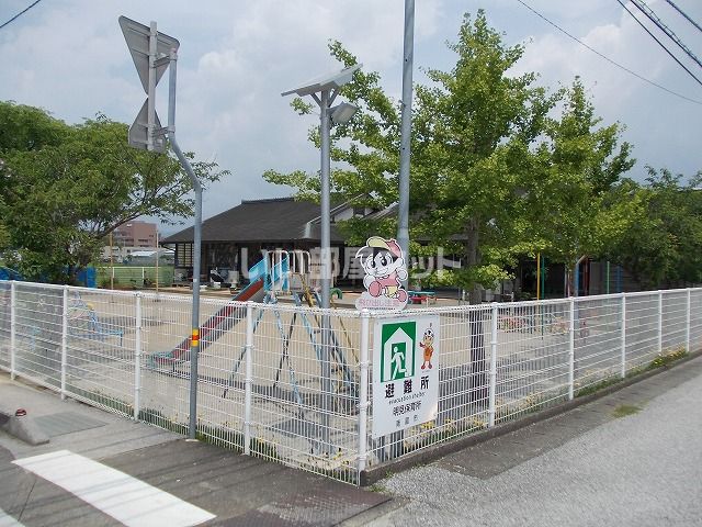 幼稚園・保育園　明見保育所（幼稚園・保育園）まで889m