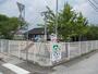 幼稚園・保育園　明見保育所（幼稚園・保育園）まで889m