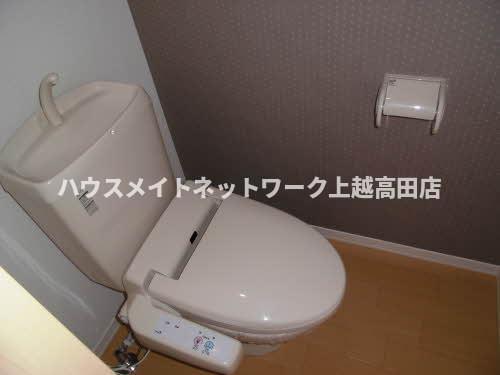 トイレ　温水洗浄暖房便座