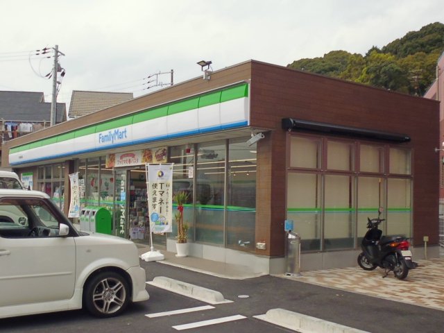 コンビニ　ファミリーマート　枚方尊延寺店（コンビニ）まで433m
