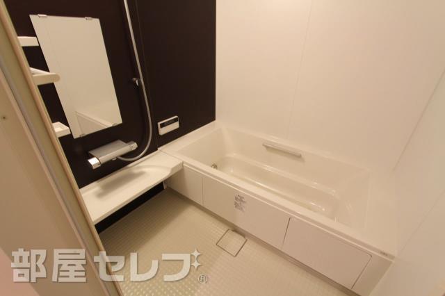 バス・シャワールーム　２０２