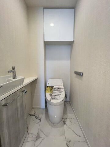 トイレ　清潔感のあるトイレです