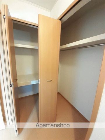 ＪＲ山陰本線 末恒駅 徒歩18分 2階建 築19年の内装写真