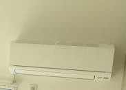 その他　エアコン付き