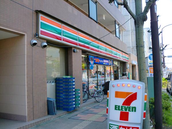 コンビニ　セブンイレブン横浜三ツ沢上町店（コンビニ）まで610m