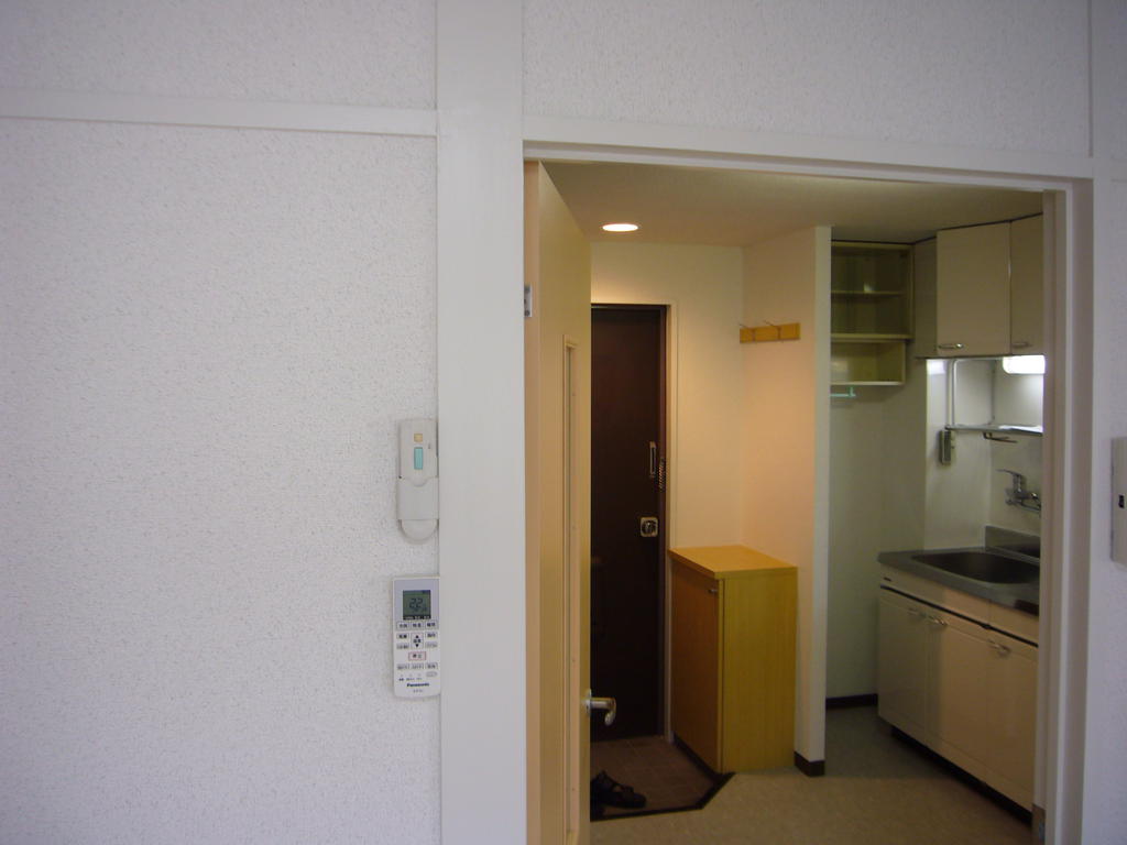 セキュリティ　モニター付きインターホン、