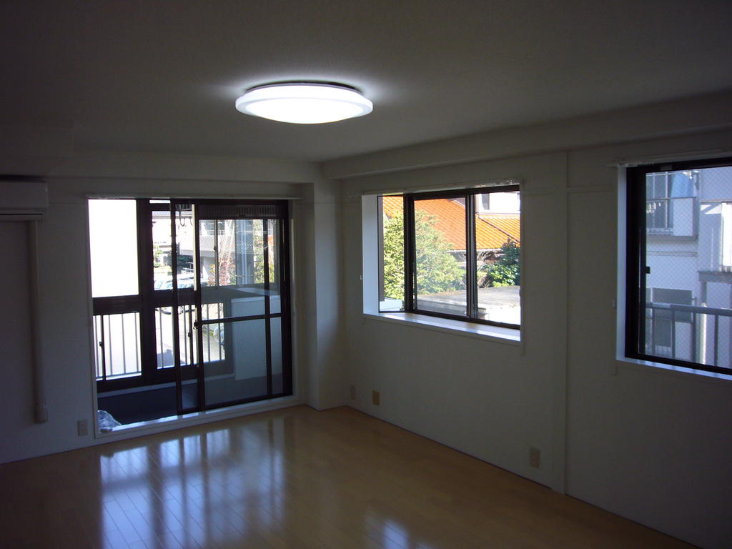 居室・リビング　12帖洋室