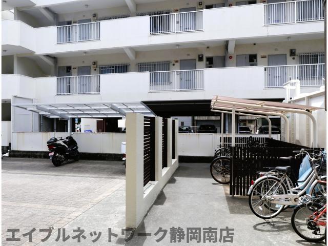 【静岡市駿河区稲川のマンションのその他共有部分】