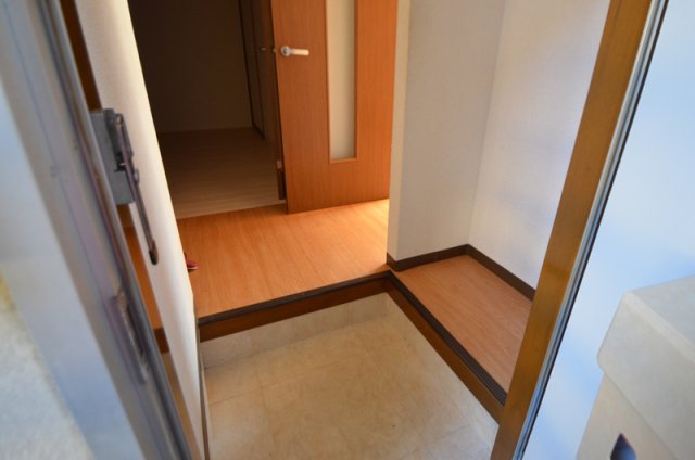 玄関　広く使えます