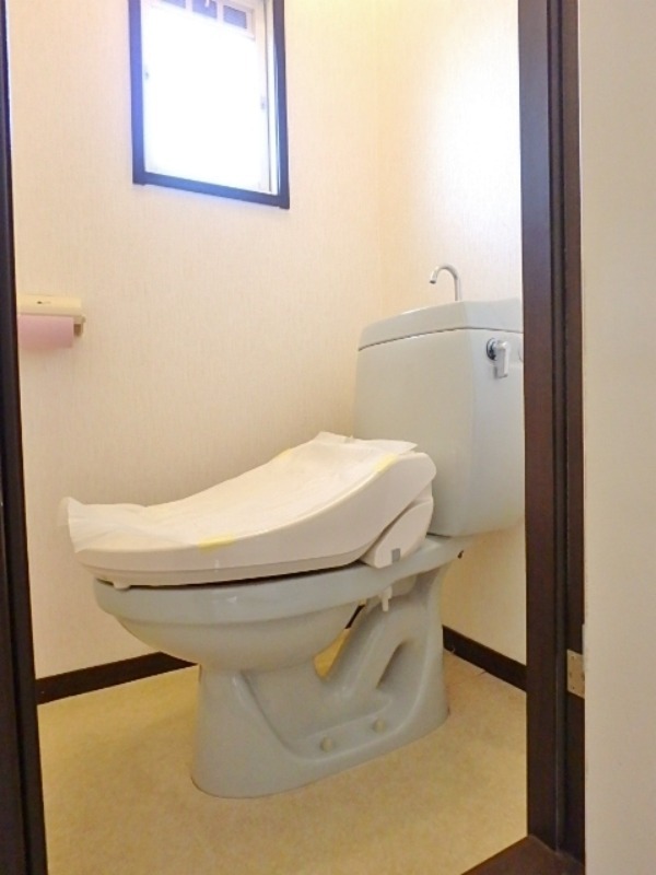 トイレ　図面と現状に相違がある場合には現状を優先