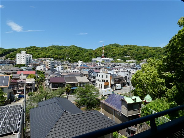 【神戸市中央区中山手通のアパートの眺望】