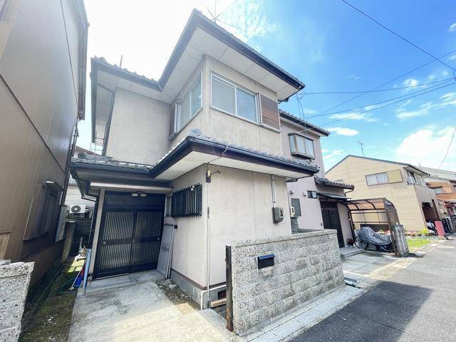 愛西勝幡町戸建の建物外観