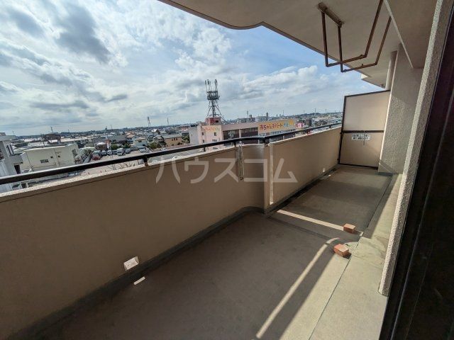 【岡崎市矢作町のマンションのバルコニー】