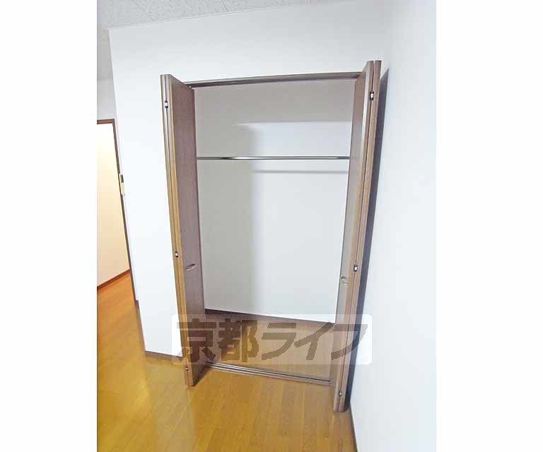 収納　ロングコート対応