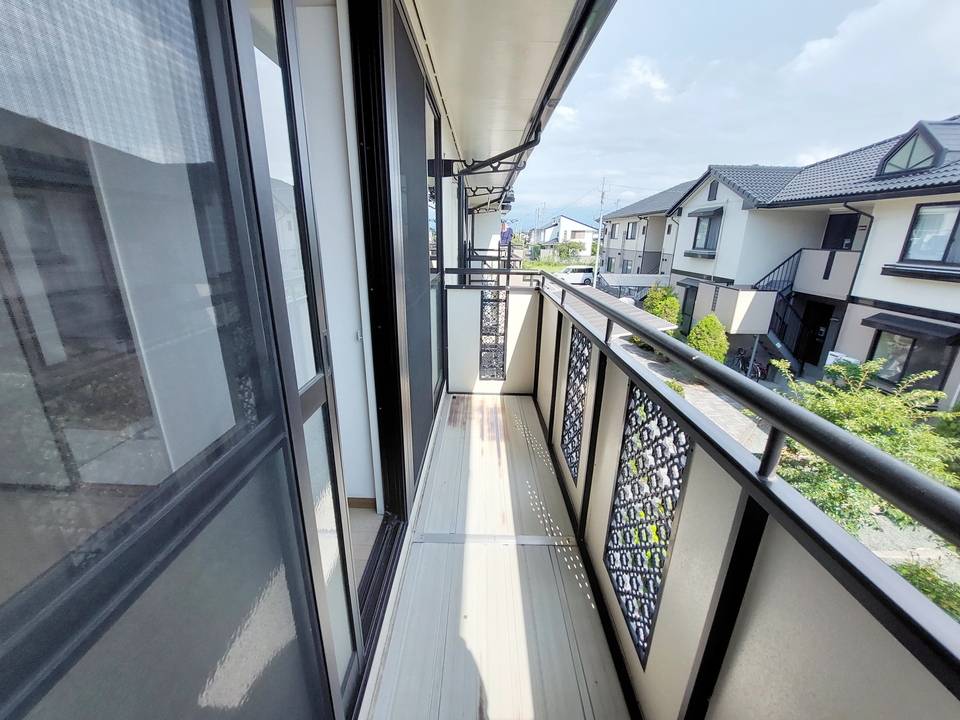 バルコニー　バルコニー