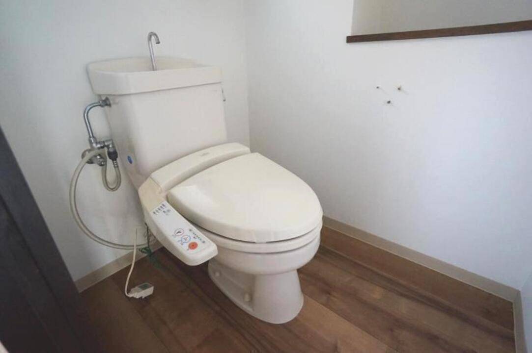 トイレ　トイレ