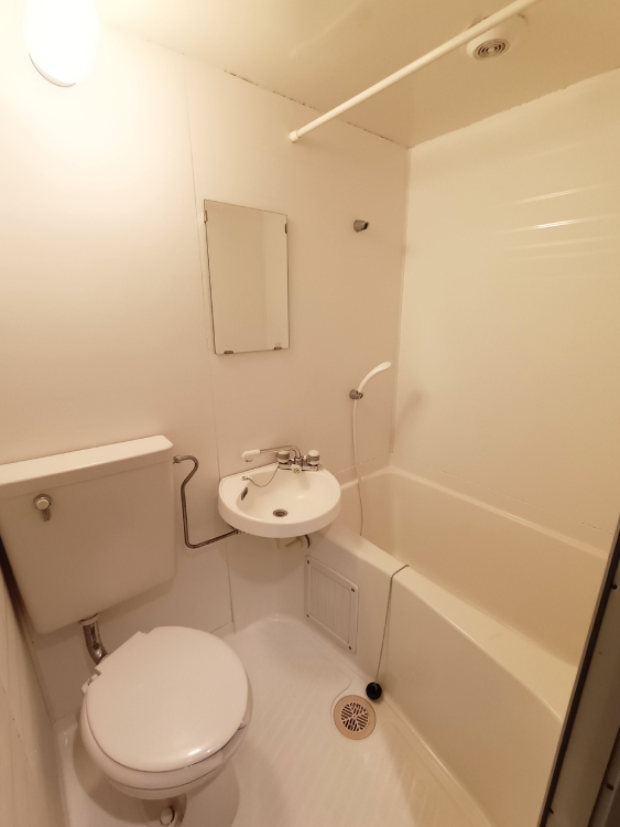 バス・シャワールーム　３点ユニット（同一タイプ・イメージ写真）