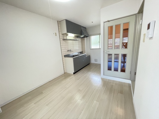 居室・リビング　※別部屋の写真です