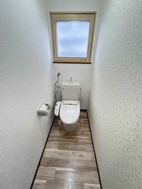 トイレ　トイレ