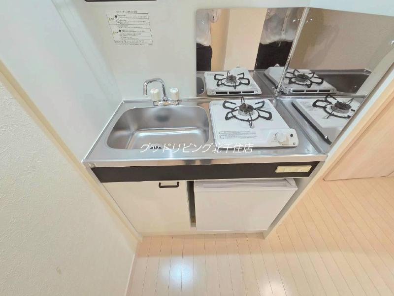 フォルトゥーナ梅島のキッチン写真