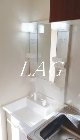 洗面設備　洗面台です。