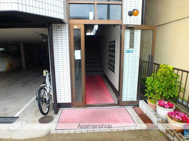 ロビー　ロビー