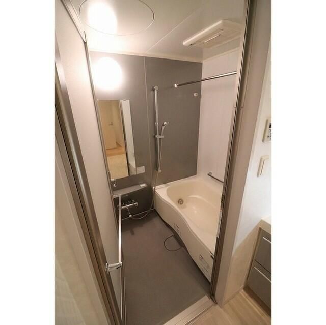 バス・シャワールーム　きれいなお風呂です