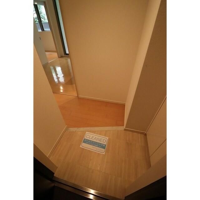 玄関　明るい玄関です