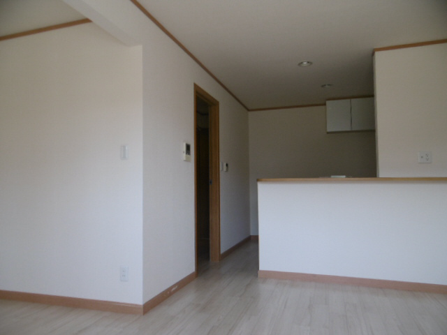 居室・リビング　洋室　広々ゆったりとした空間です！！