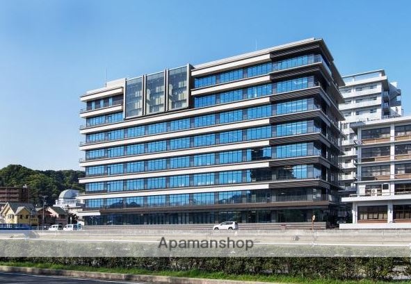 役所　三原市役所（役所）まで609m