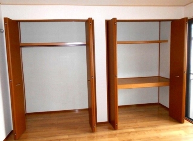 収納　別室参照