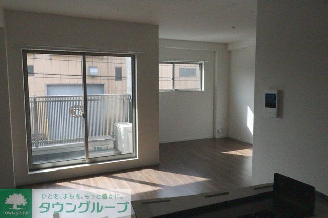 キッチン　※同施工会社施工イメージ　現況優先