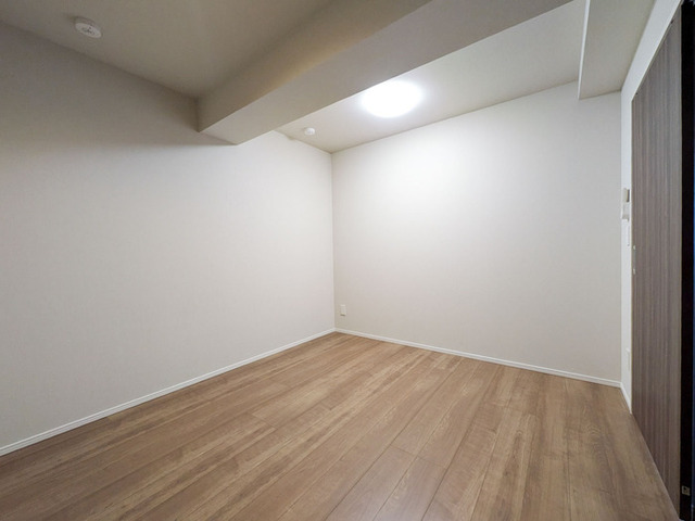 その他部屋・スペース　洋室５．７帖？