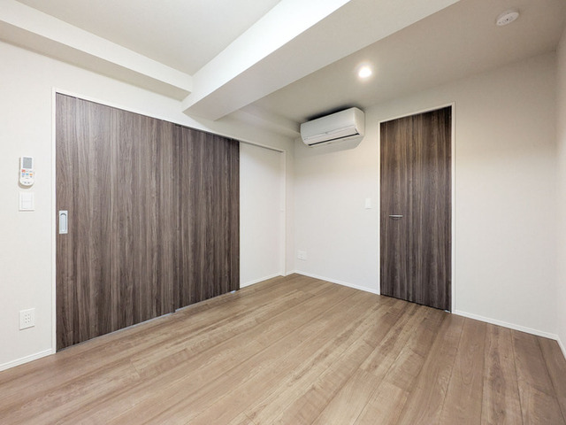 その他部屋・スペース　洋室５．７帖(4)