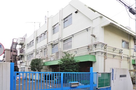幼稚園・保育園　源氏前保育園（幼稚園・保育園）まで377m
