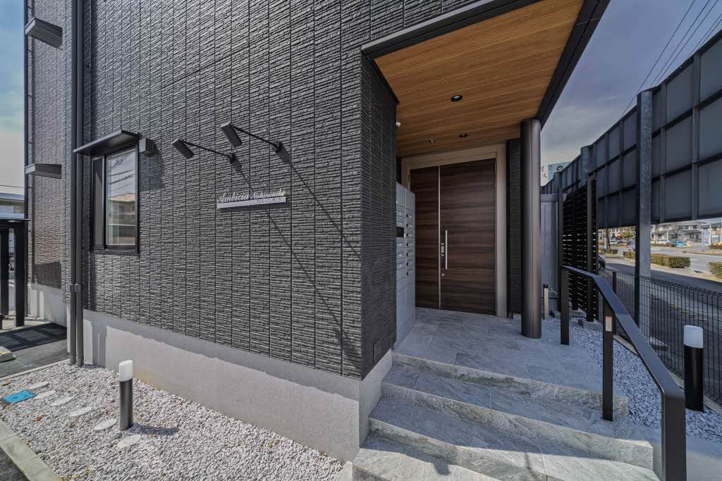 エントランス　エントランス