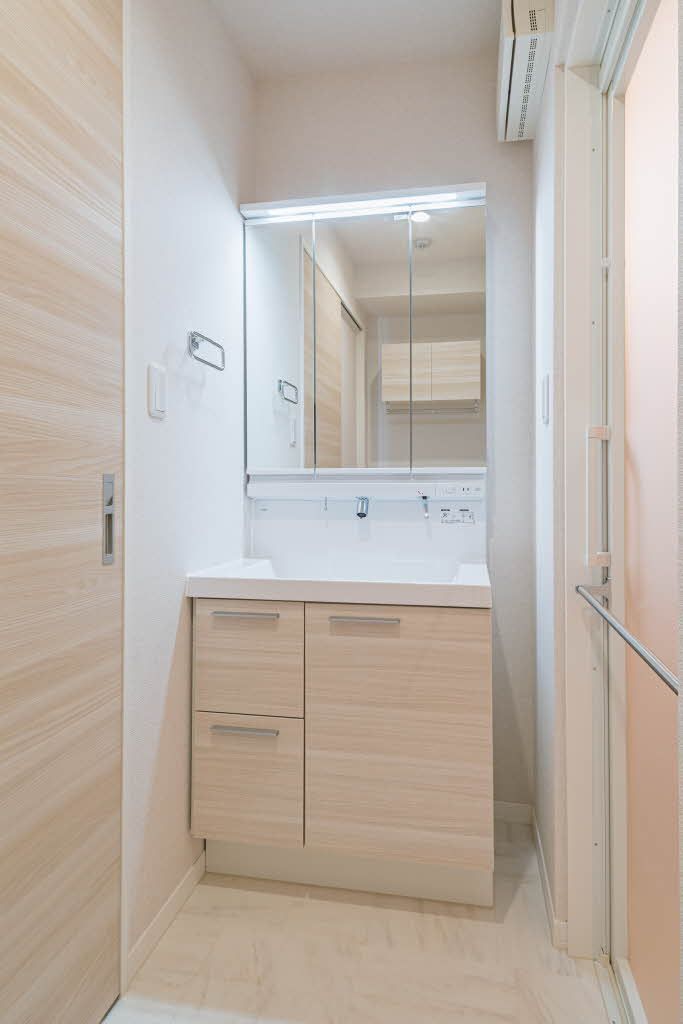 洗面設備　洗面化粧台