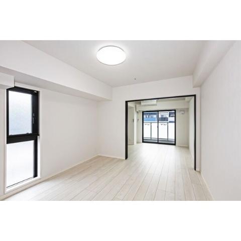 居室・リビング　室内