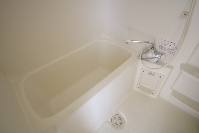 バス・シャワールーム　※別室の参考写真の為、現況優先です。