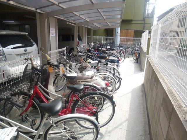 その他　駐輪場です