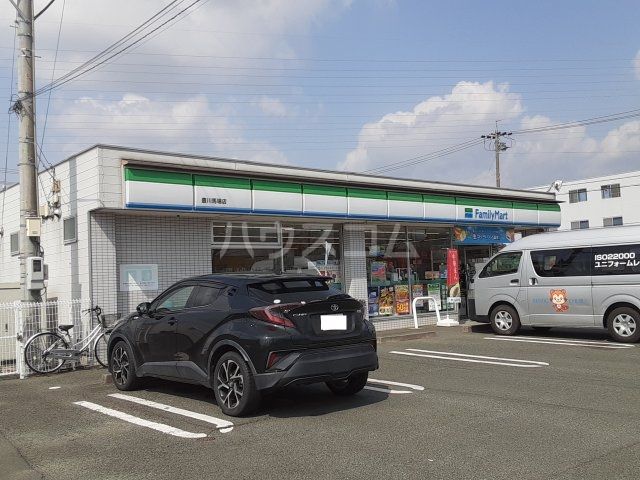 コンビニ　ファミリーマート 豊川馬場店（コンビニ）まで154m