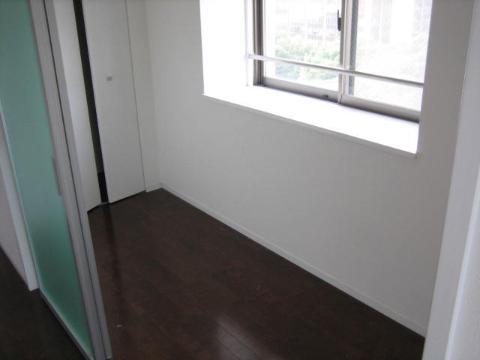 居室・リビング　室内