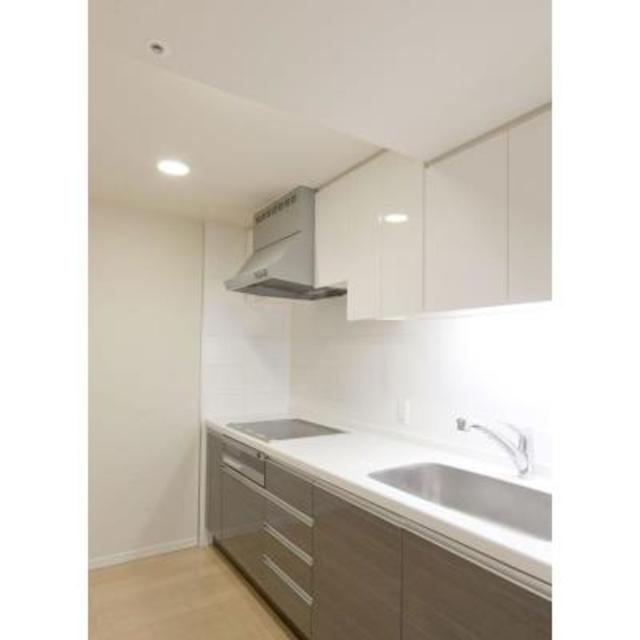 キッチン　※写真は同タイプ住戸です。